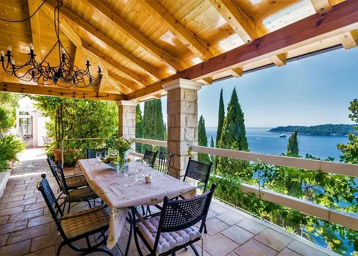 فيلة Luxury Beachfront Palace With Private Pool And Jacuzzi By The In