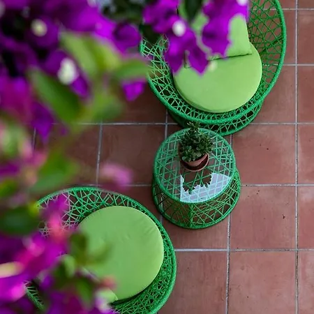 Luxury Beachfront Palace With Private Pool And Jacuzzi By The In