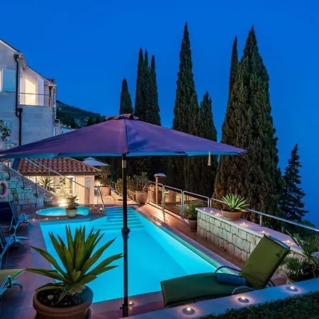 Luxury Beachfront Palace With Private Pool And Jacuzzi By The In * Dubrovnik