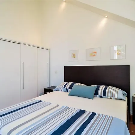 Luxury Beachfront Palace With Private Pool And Jacuzzi By The In *