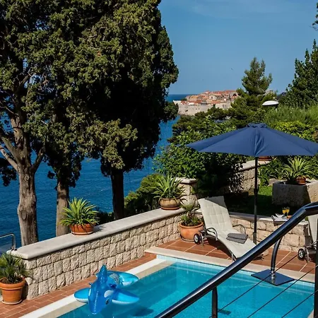 Villa Luxury Beachfront Palace With Private Pool And Jacuzzi By The In *