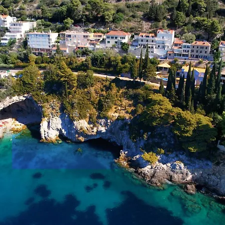 别墅 Luxury Beachfront Palace With Private Pool And Jacuzzi By The In