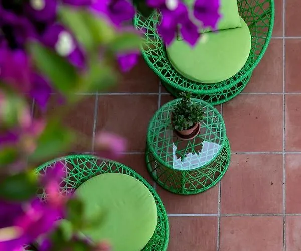 Luxury Beachfront Palace With Private Pool And Jacuzzi By The In