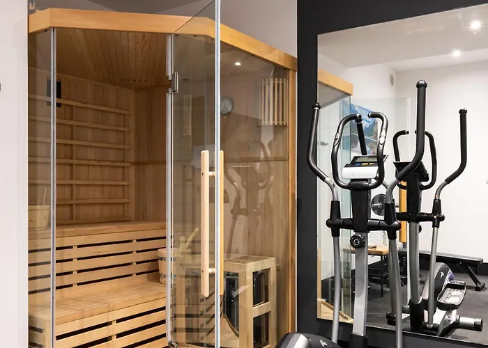 Luxury Beachfront Palace With Private Pool And Jacuzzi By The In *