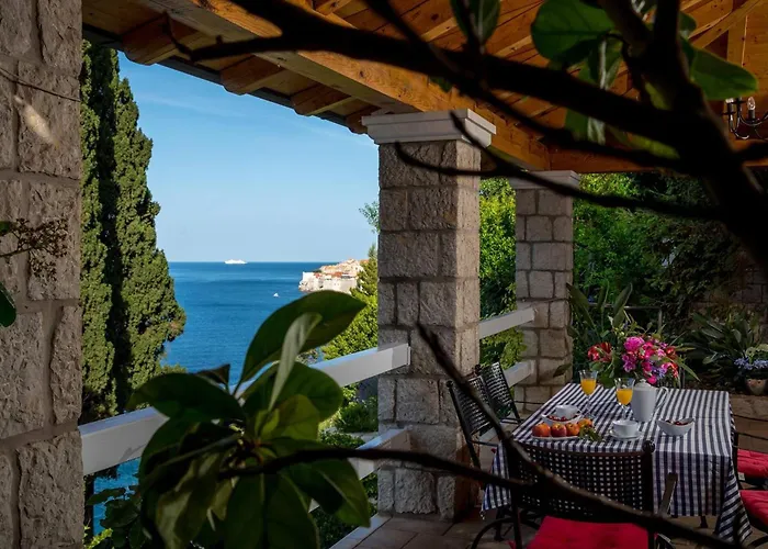 Luxury Beachfront Villa Dubrovnik Palace with private pool&jacuzzi by the beach in Dubrovnik Dubrownik